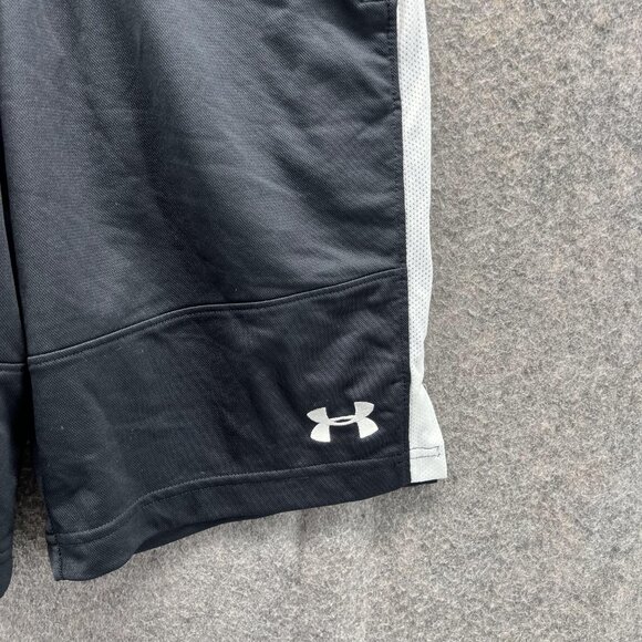Under Armour Shorts Men Medium Adult Black Athletic Basketball Polyester Gym - Picture 3 of 11